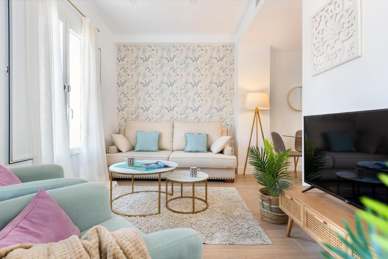 Genteel Home Juan Rabadan Sevilla Exteriör bild