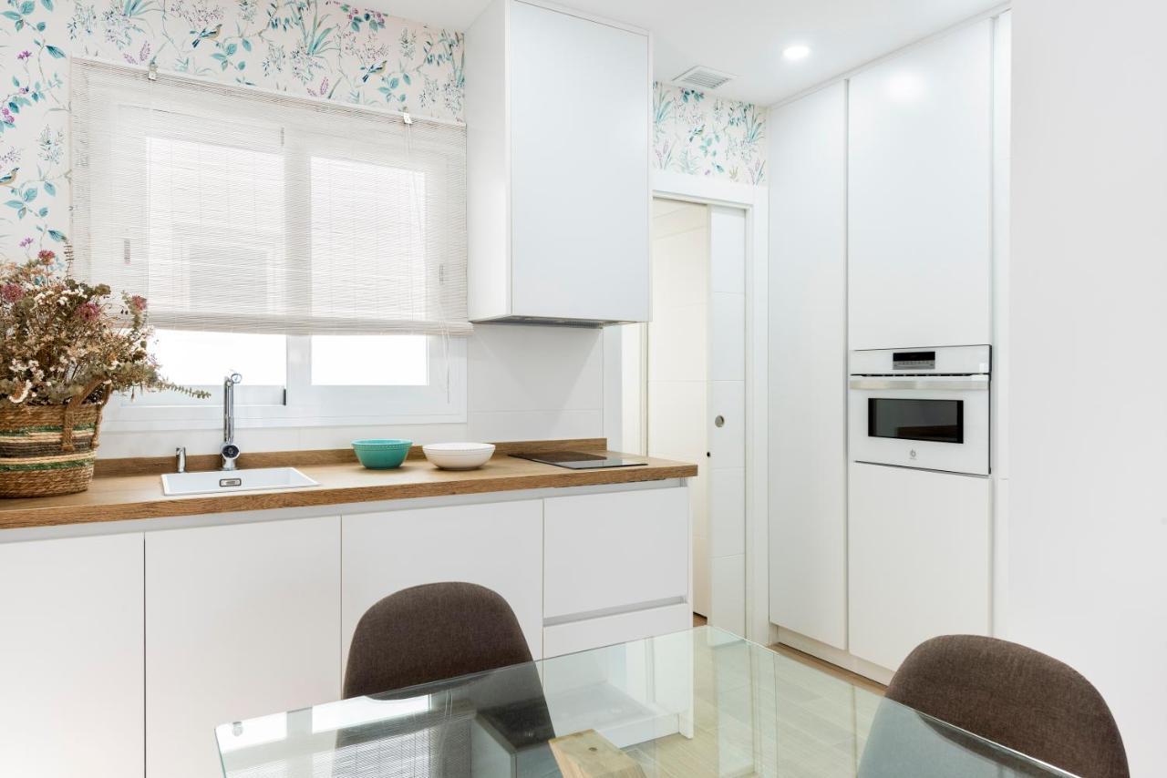 Genteel Home Juan Rabadan Sevilla Exteriör bild