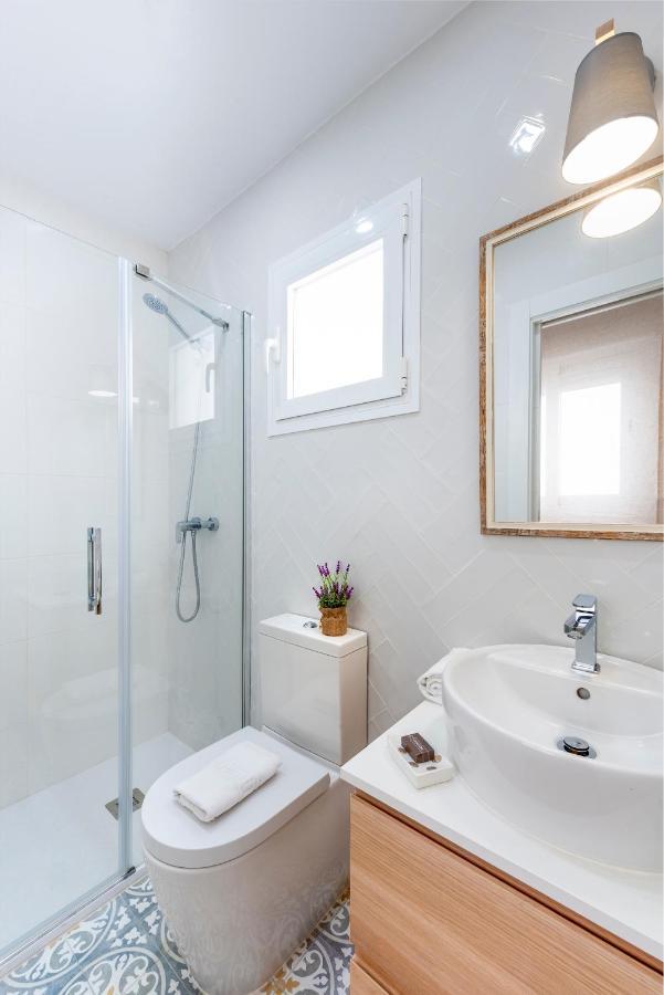 Genteel Home Juan Rabadan Sevilla Exteriör bild