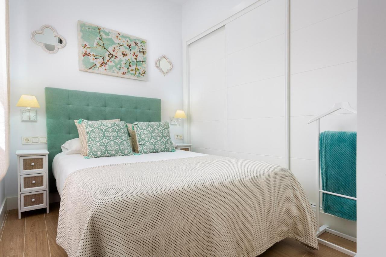 Genteel Home Juan Rabadan Sevilla Exteriör bild